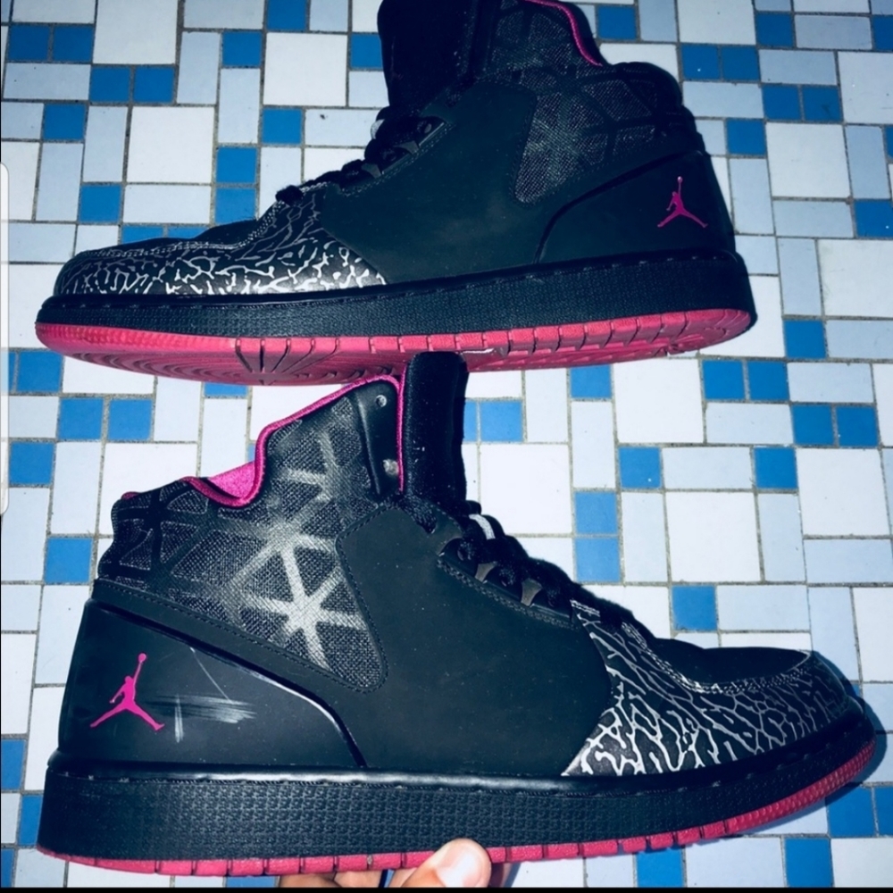 Jordan women's shoes size 9